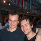 553048.jpg