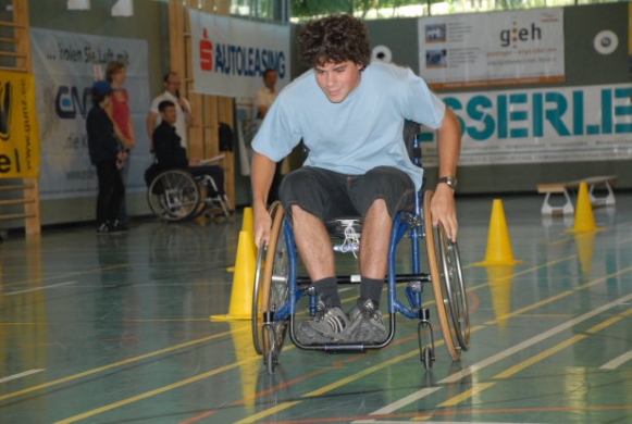 Rollstuhl164.JPG