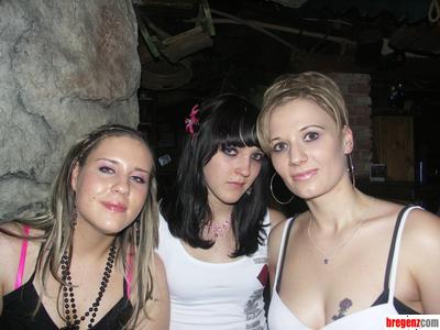 1418987.jpg