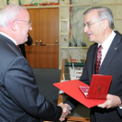 auszeichnung261009 a.jpg