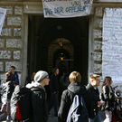 uni besetzung dienstag 27102009 - mittag kundgebung - impressionen - florian wieser _3_.jpg