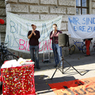 uni besetzung dienstag 27102009 - mittag kundgebung - impressionen - florian wieser _10_.jpg