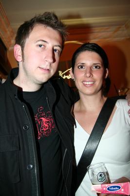 1990470.jpg