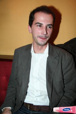 1990481.jpg