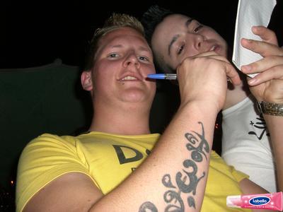 2000539.jpg