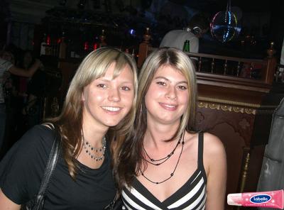 2000610.jpg