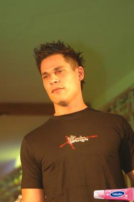 2003485.jpg