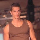 2003492.jpg