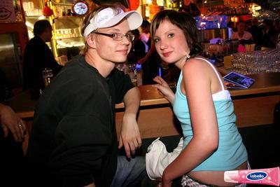 2003575.jpg