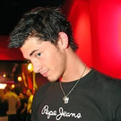 2003705.jpg