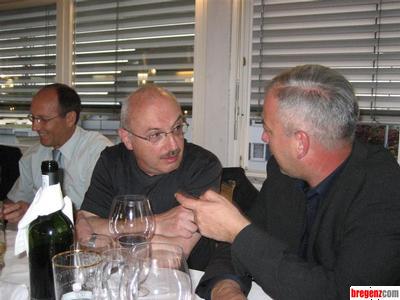 2005546.jpg