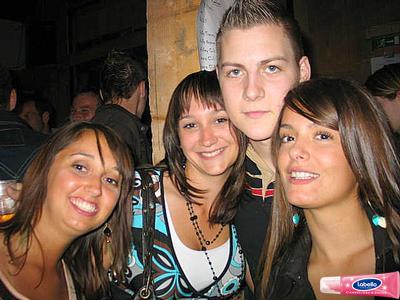 2006094.jpg