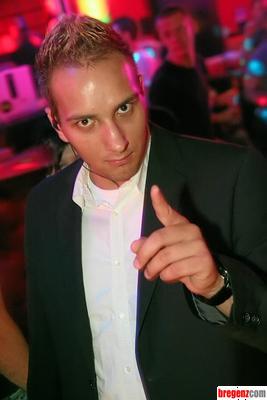 2044752.jpg