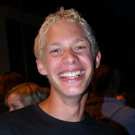 2102889.jpg
