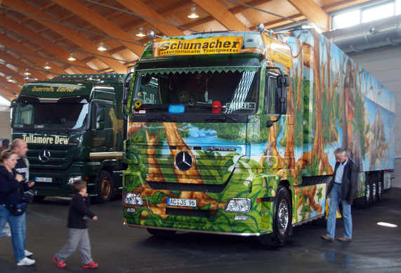 Trucks.jpg