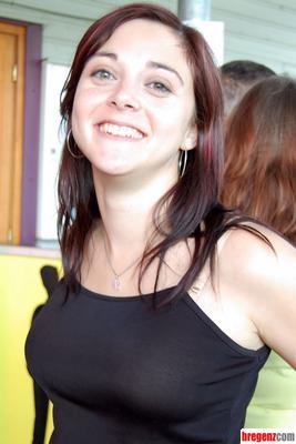 2200830.jpg