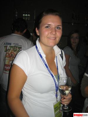2204325.jpg