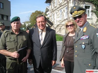 2215008.jpg