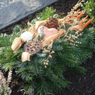 Grabschmuck 7.JPG