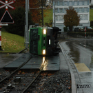 Strolchenfahrt endet auf Bahntrasse
