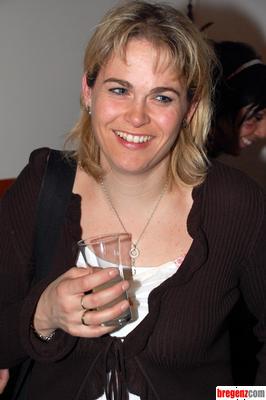 2407744.jpg