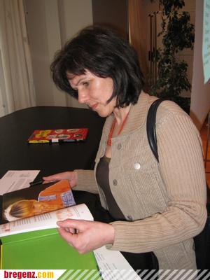 2524103.jpg