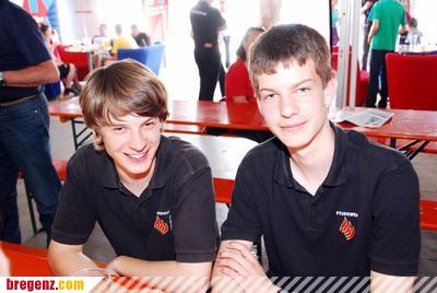 2558102.jpg