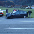 Reuthe: Totalschaden nach Kollision mit Lkw