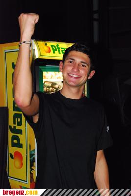2569907.jpg