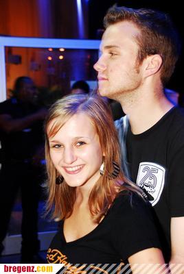 2700674.jpg