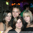 2718597.jpg
