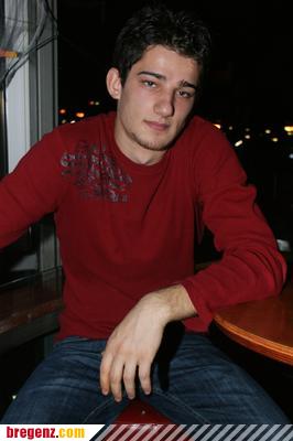 2896809.jpg