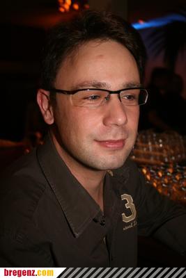 2944383.jpg