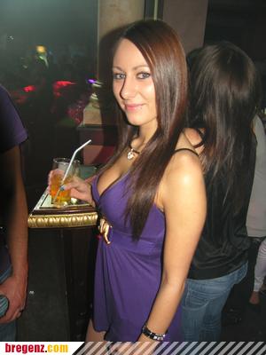3031645.jpg