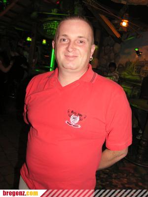 3031653.jpg