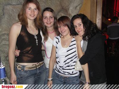 3056986.jpg