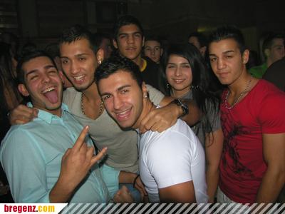 3058534.jpg