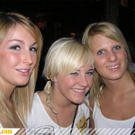 3058832.jpg