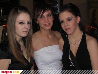 3073366.jpg