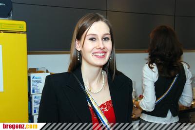 3074178.jpg