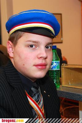 3074186.jpg