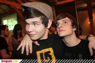 3103612.jpg