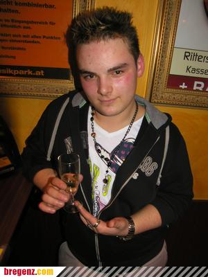 3107169.jpg