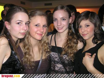 3110874.jpg