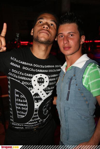 3318718.jpg