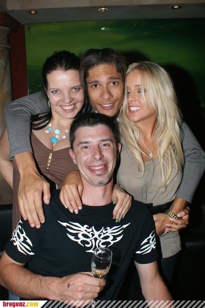 3523409.jpg