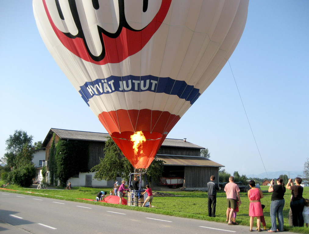 Ballon Titel_jpg-1282381284