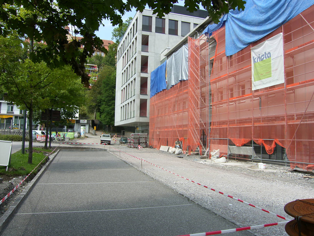 20_JPG-1282473843