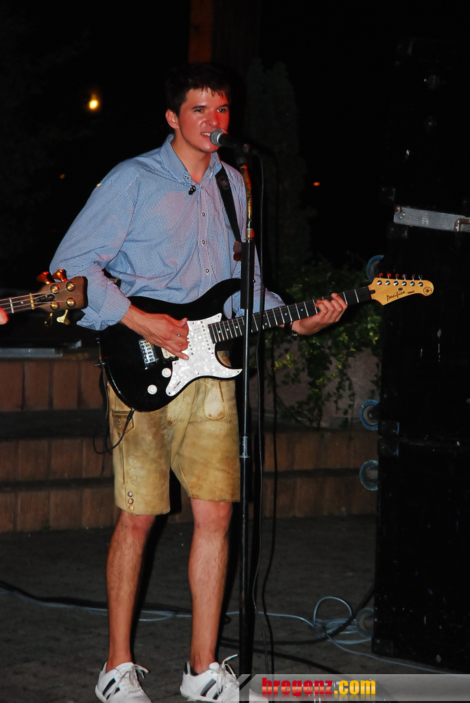 DSC_2012_JPG-1282920350