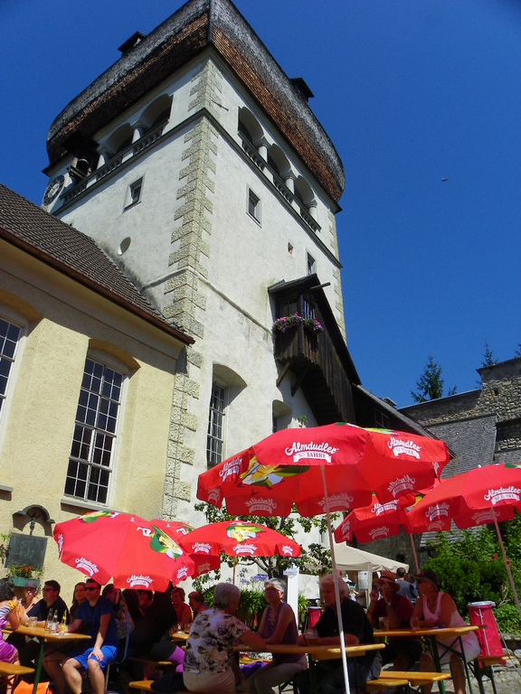 105_3297_jpg-1282988564